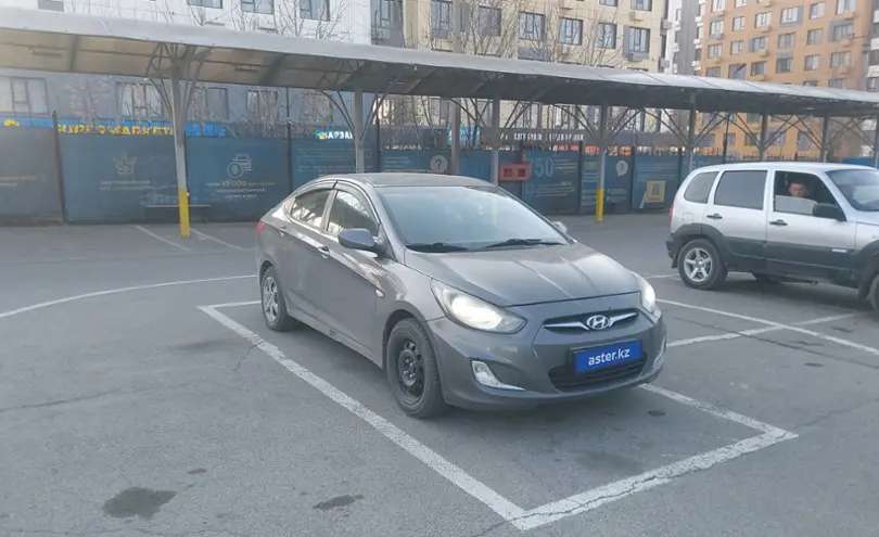 Hyundai Accent 2013 года за 3 500 000 тг. в Алматы фото 2