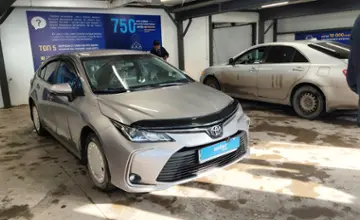 Toyota Corolla 2021 года за 10 000 000 тг. в Астана фото 2
