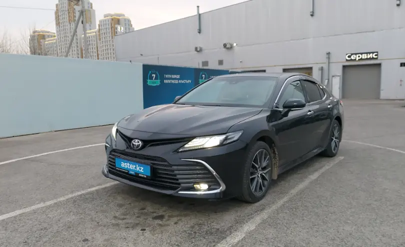 Toyota Camry 2023 года за 14 000 000 тг. в Шымкент