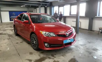 Toyota Camry 2012 года за 9 000 000 тг. в Астана фото 2