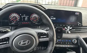 Hyundai Elantra 2023 года за 10 800 000 тг. в Астана фото 4