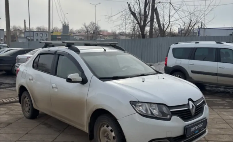 Renault Logan 2015 года за 3 500 000 тг. в Уральск фото 3