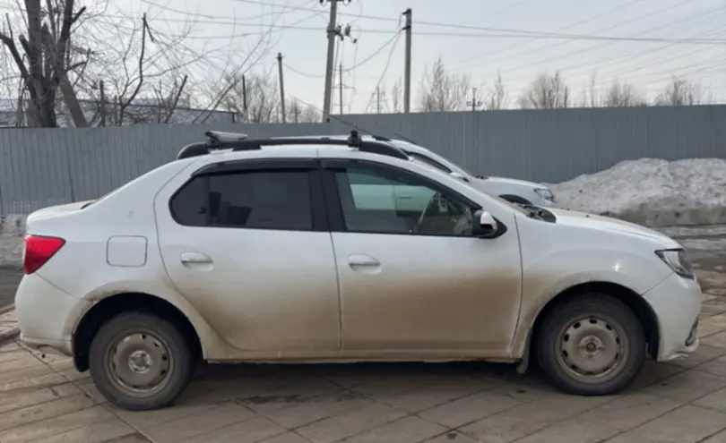 Renault Logan 2015 года за 3 500 000 тг. в Уральск фото 4