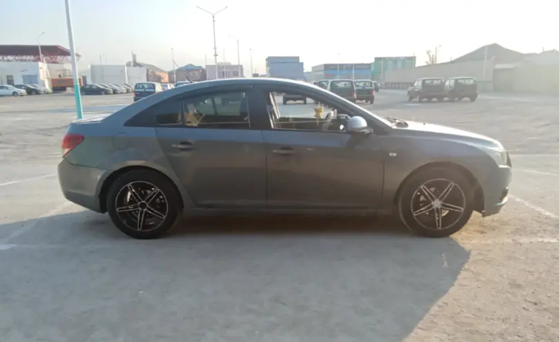 Chevrolet Cruze 2012 года за 2 800 000 тг. в Кызылорда фото 4