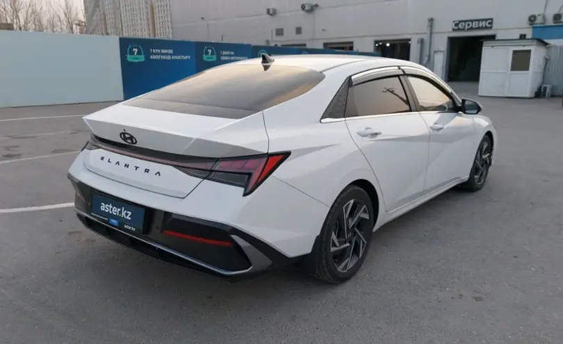 Hyundai Elantra 2024 года за 8 000 000 тг. в Шымкент фото 3