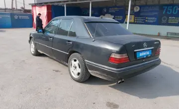 Mercedes-Benz E-Класс 1993 года за 2 000 000 тг. в Шымкент фото 4