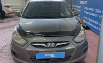 Hyundai Solaris 2011 года за 3 500 000 тг. в Астана фото 2