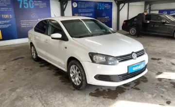 Volkswagen Polo 2011 года за 3 000 000 тг. в Астана фото 2