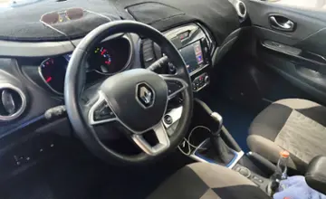 Renault Kaptur 2020 года за 7 500 000 тг. в Астана фото 5