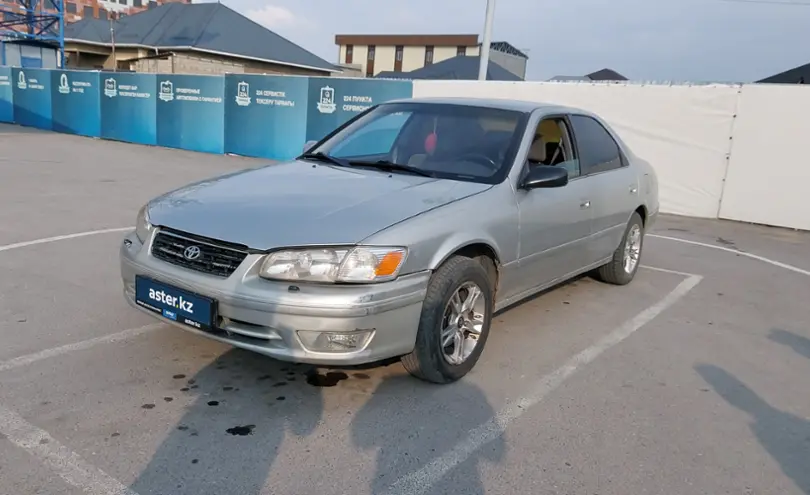 Toyota Camry 2000 года за 3 500 000 тг. в Шымкент