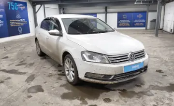 Volkswagen Passat 2012 года за 6 000 000 тг. в Астана фото 2