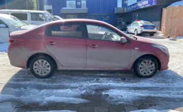 Kia Rio 2020 года за 7 500 000 тг. в Караганда фото 4