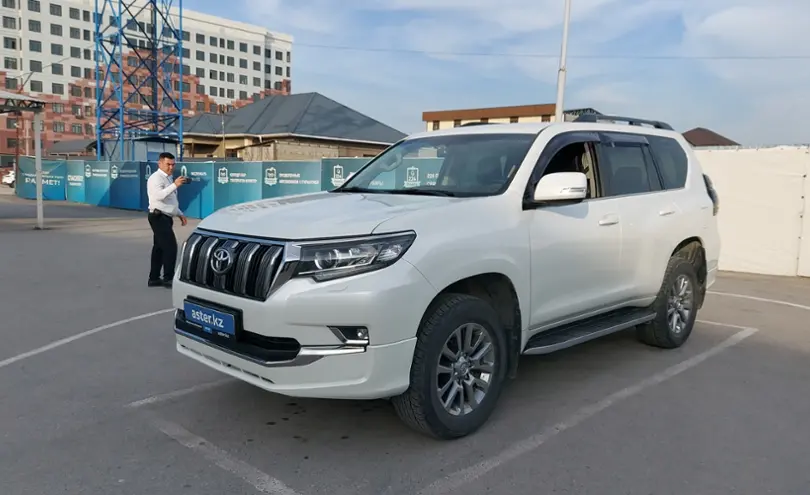 Toyota Land Cruiser Prado 2020 года за 23 000 000 тг. в Шымкент
