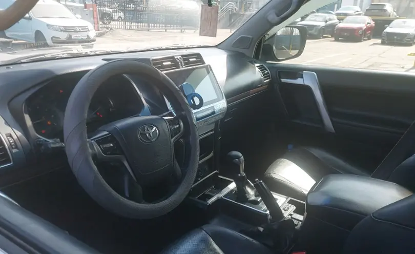 Toyota Land Cruiser Prado 2018 года за 10 000 000 тг. в Алматы фото 5