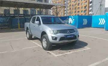 Mitsubishi L200 2012 года за 6 000 000 тг. в Алматы фото 2