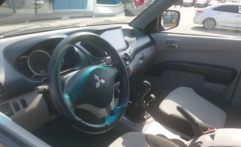 Mitsubishi L200 2012 года за 6 000 000 тг. в Алматы фото 5