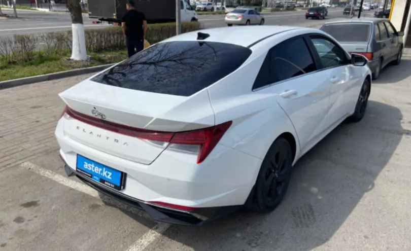 Hyundai Elantra 2021 года за 9 000 000 тг. в Шымкент фото 5