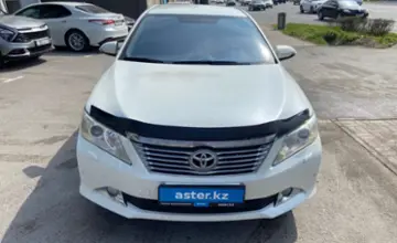 Toyota Camry 2014 года за 10 500 000 тг. в Шымкент фото 2