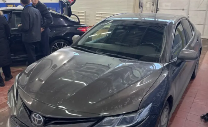 Toyota Camry 2023 года за 13 000 000 тг. в Астана