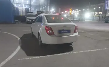 Chevrolet Aveo 2014 года за 3 000 000 тг. в Алматы фото 4