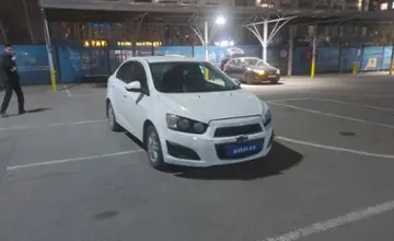 Chevrolet Aveo 2014 года за 3 000 000 тг. в Алматы фото 2