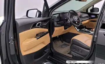 Kia Carnival 2022 года за 25 000 000 тг. в Астана