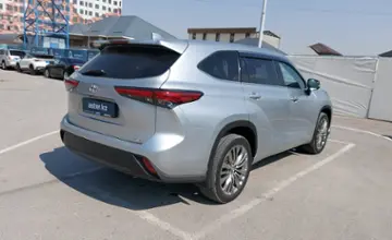 Toyota Highlander 2020 года за 22 000 000 тг. в Шымкент фото 3