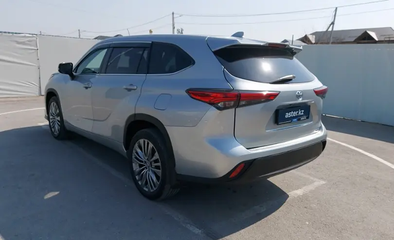 Toyota Highlander 2020 года за 22 000 000 тг. в Шымкент фото 4