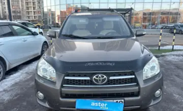 Toyota RAV4 2010 года за 8 000 000 тг. в Астана фото 2