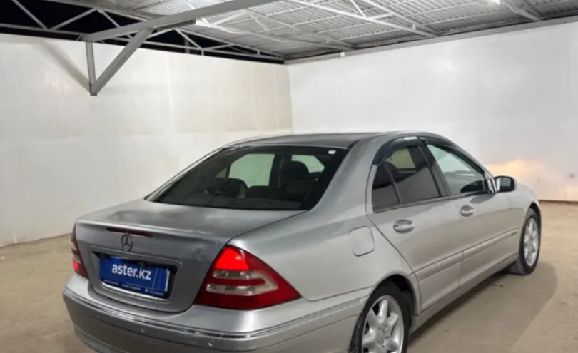 Mercedes-Benz C-Класс 2002 года за 2 800 000 тг. в Кызылорда фото 5