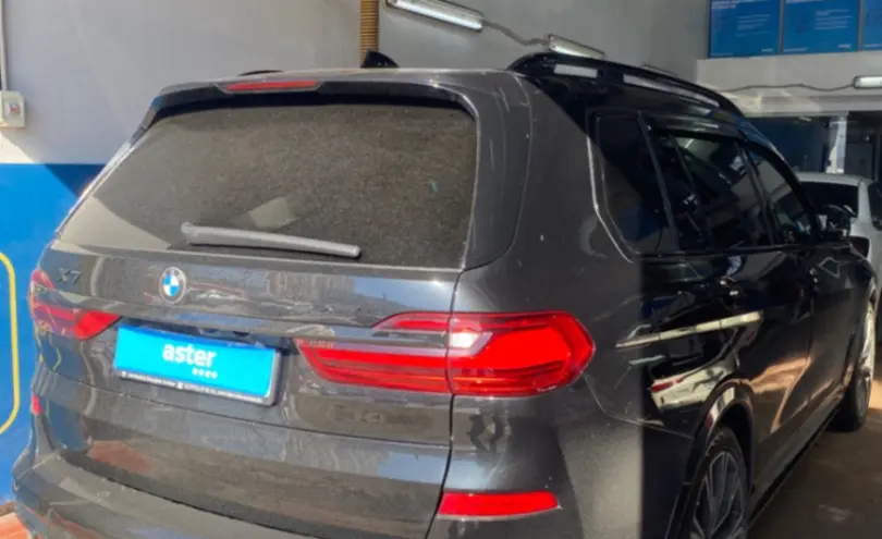 BMW X7 2021 года за 45 000 000 тг. в Астана фото 5