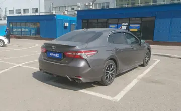 Toyota Camry 2019 года за 10 000 000 тг. в Алматы фото 3
