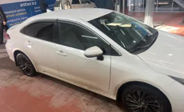 Toyota Corolla 2019 года за 7 800 000 тг. в Астана фото 4