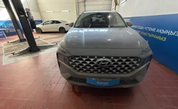Hyundai Santa Fe 2021 года за 15 000 000 тг. в Астана фото 2