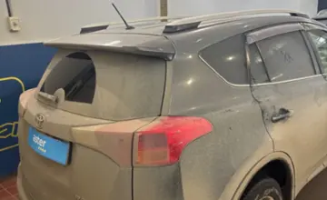 Toyota RAV4 2014 года за 9 000 000 тг. в Астана