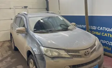 Toyota RAV4 2014 года за 9 000 000 тг. в Астана фото 3
