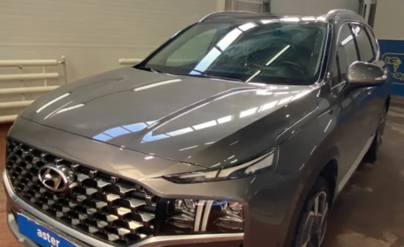 Hyundai Santa Fe 2023 года за 17 000 000 тг. в Астана