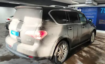 Infiniti QX56 2010 года за 10 500 000 тг. в Астана фото 3