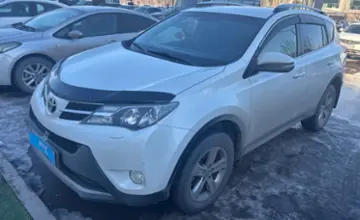 Toyota RAV4 2015 года за 8 100 000 тг. в Астана фото 1