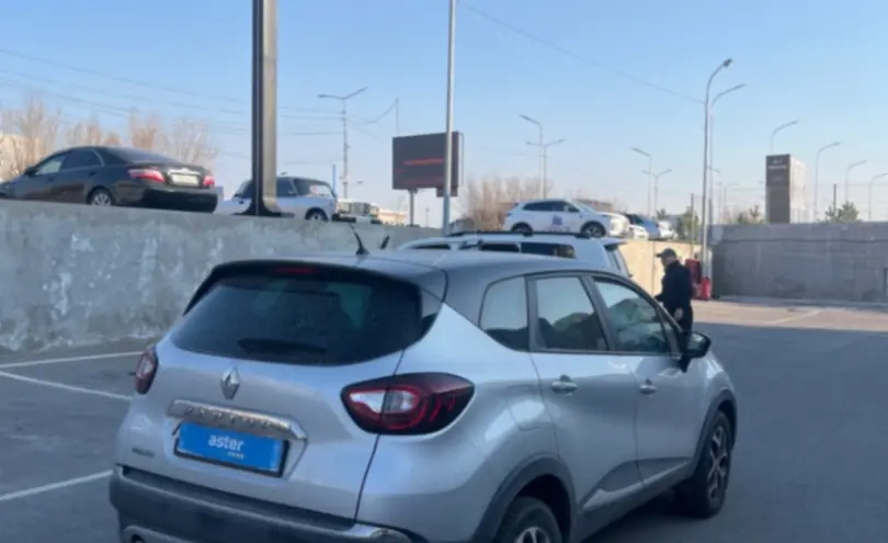 Renault Kaptur 2020 года за 6 500 000 тг. в Шымкент фото 5