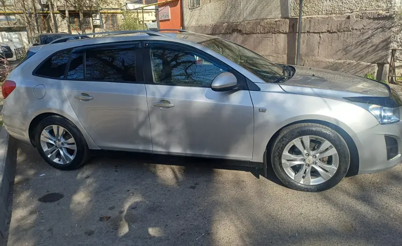 Chevrolet Cruze 2013 года за 3 500 000 тг. в Шымкент фото 2