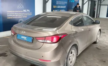 Hyundai Elantra 2015 года за 6 500 000 тг. в Астана фото 3