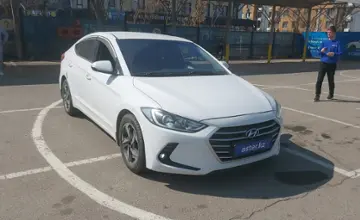 Hyundai Elantra 2018 года за 7 500 000 тг. в Алматы фото 2
