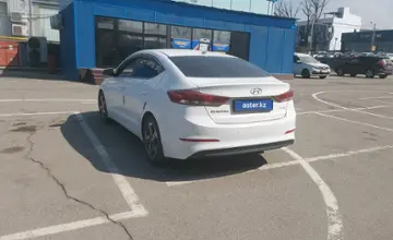 Hyundai Elantra 2018 года за 7 500 000 тг. в Алматы фото 4