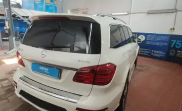 Mercedes-Benz GL-Класс 2014 года за 12 000 000 тг. в Астана