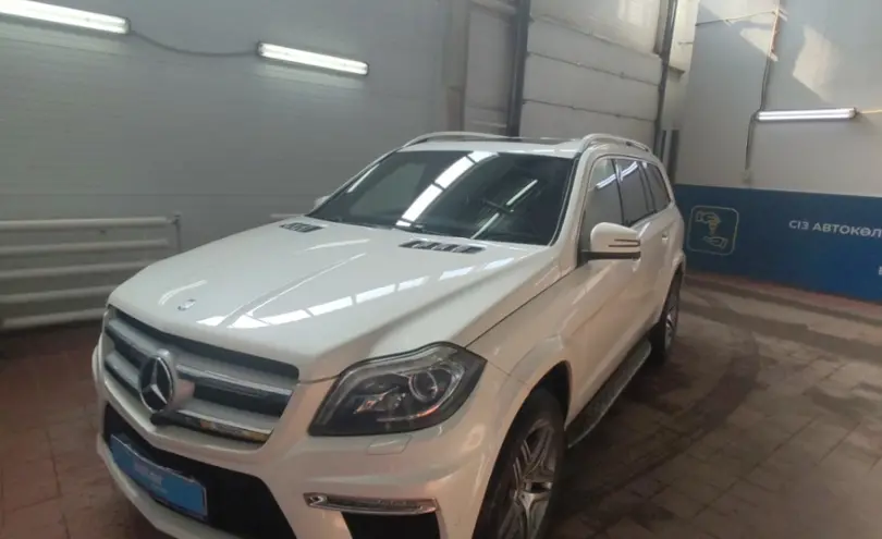 Mercedes-Benz GL-Класс 2014 года за 12 000 000 тг. в Астана