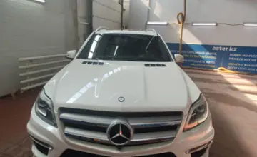Mercedes-Benz GL-Класс 2014 года за 12 000 000 тг. в Астана фото 2