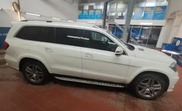 Mercedes-Benz GL-Класс 2014 года за 12 000 000 тг. в Астана фото 4