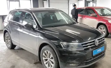 Volkswagen Tiguan 2018 года за 12 000 000 тг. в Астана фото 2