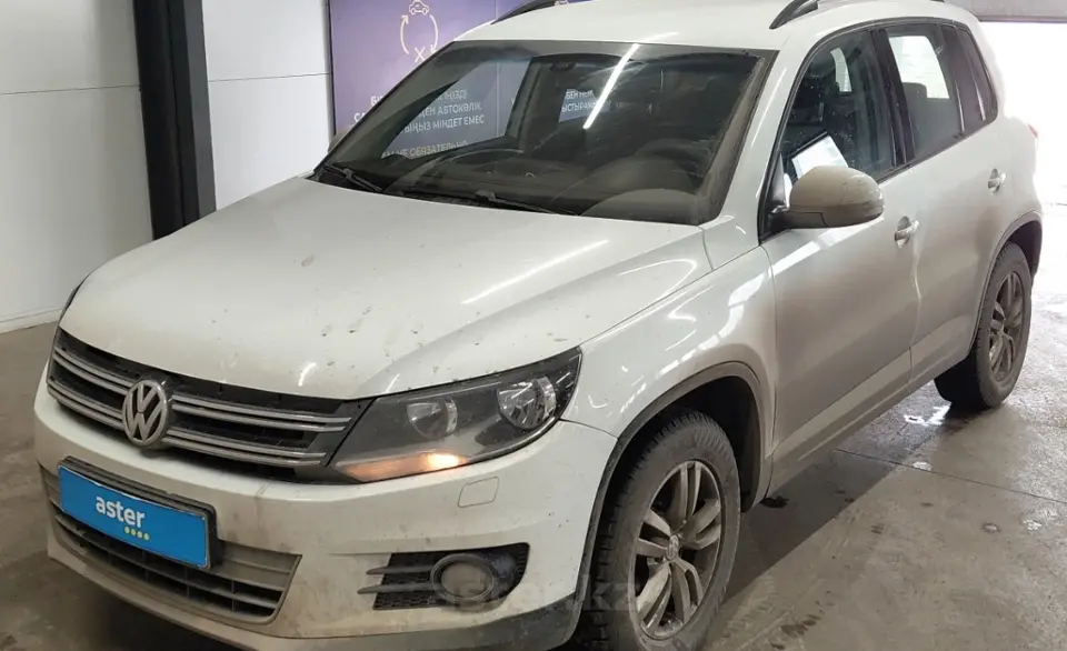 Volkswagen Tiguan 2015 года за 6 000 000 тг. в Астана
